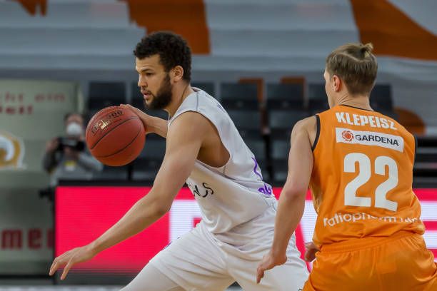 斯诺克的挑 斯诺克的挑